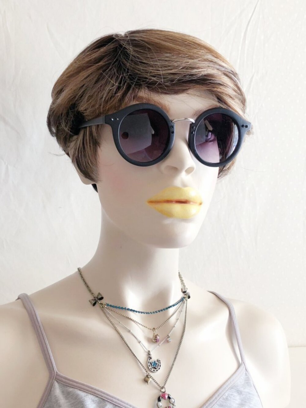 Matte Black Round Sunglasses